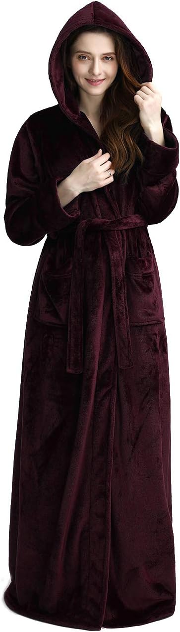 Fluffy Fleece Bathrobe with Hood - CozyFluff 1