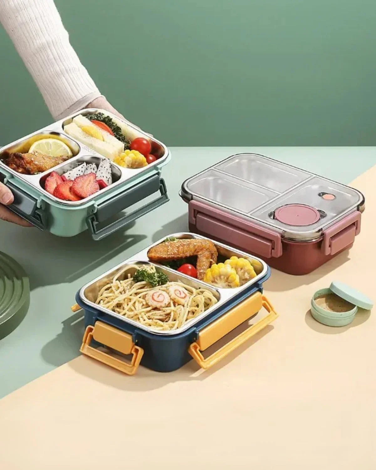 Insulated lunch box