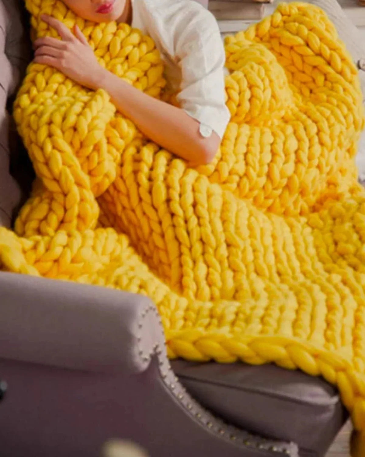 Chunky knit throw blanket