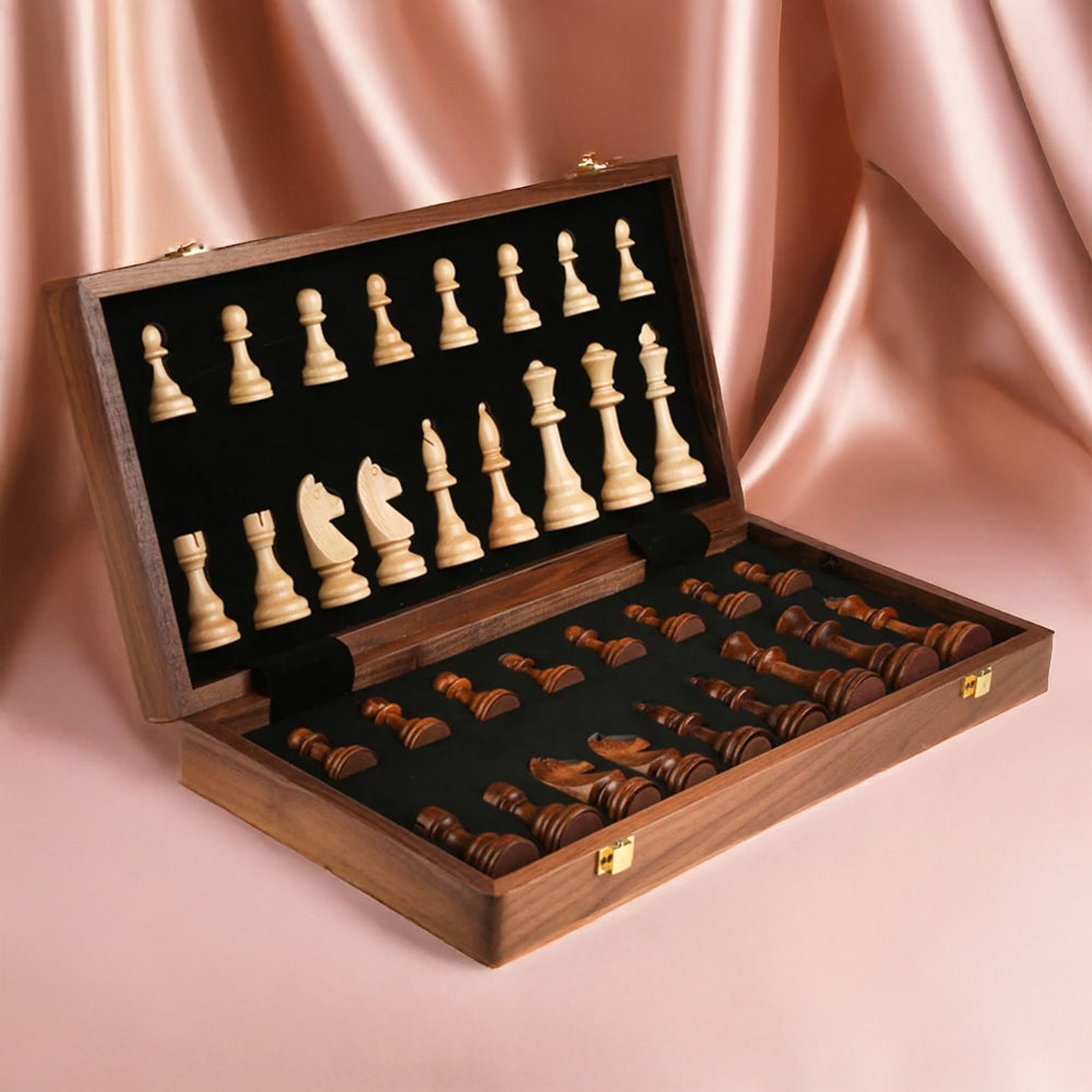 Jeu d'échecs en bois – Plateau de tournoi pliable avec rangement et pièces artisanales détaillées