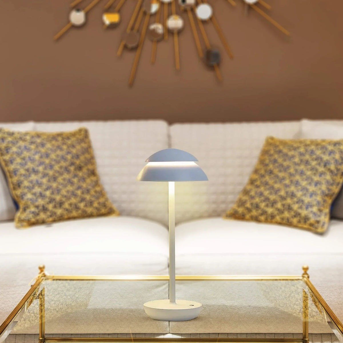 Luminous Prestige Lamp 2