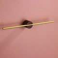 Freestanding towel rack