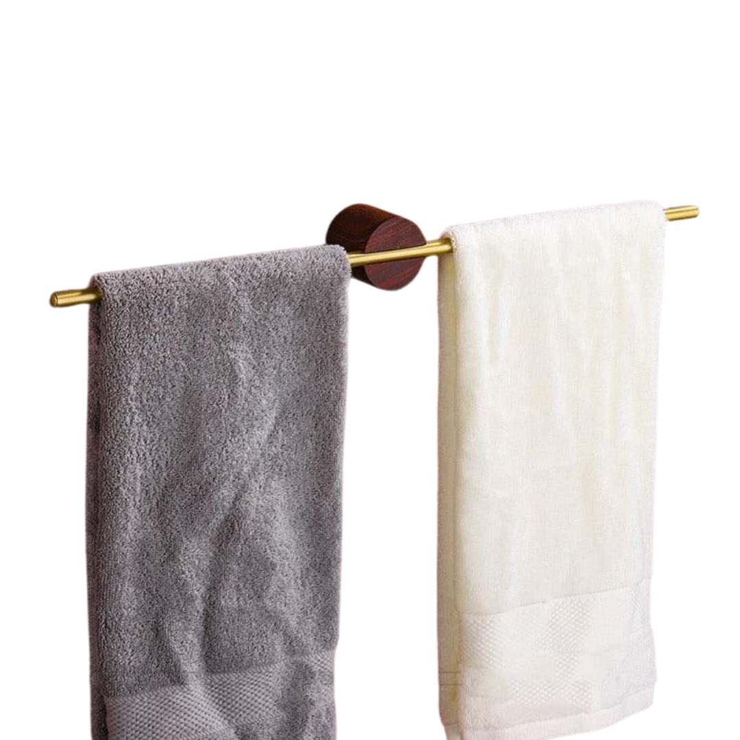 Freestanding towel rack