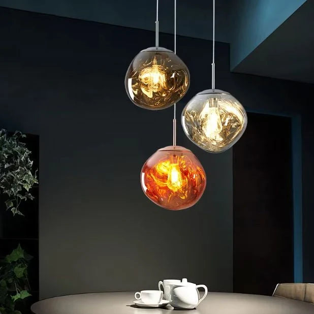 Mirrored pendant light
