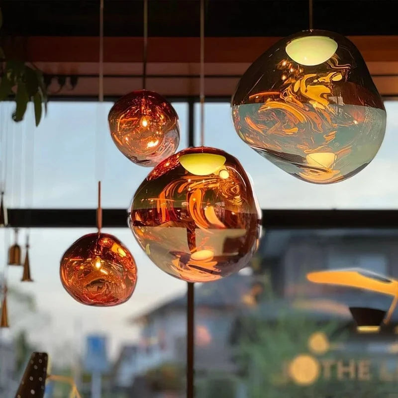 Mirrored pendant light