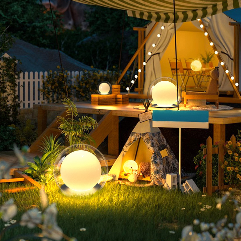 LumaGlow – Udendørs Pullertlampe med Vejrbestandigt Design og Blødt LED-lys