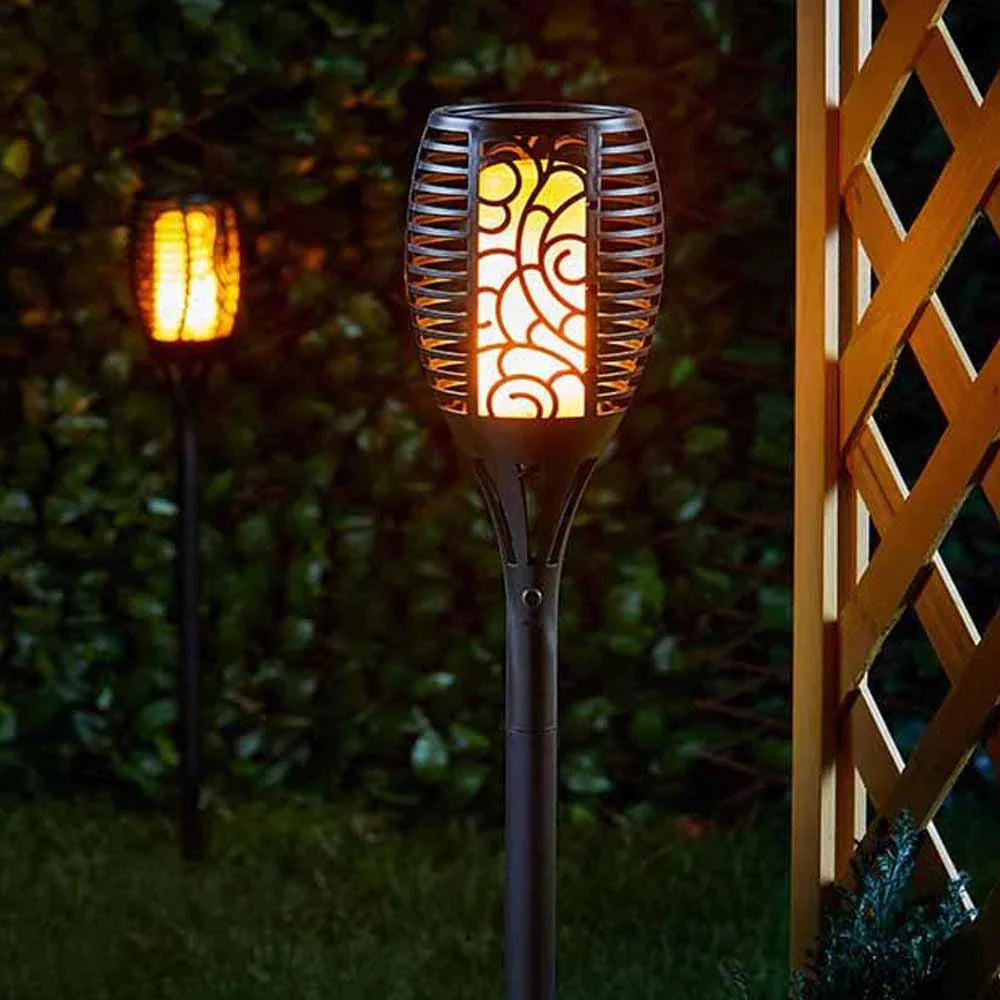 SolarEase – Vejrbestandig Udendørs Solcellefakkel med Varmt LED-lys