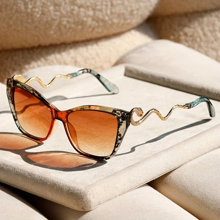 Oversized Cat-Eye Sunglasses with UV400 Protection and Sculpted Snake Arms 7