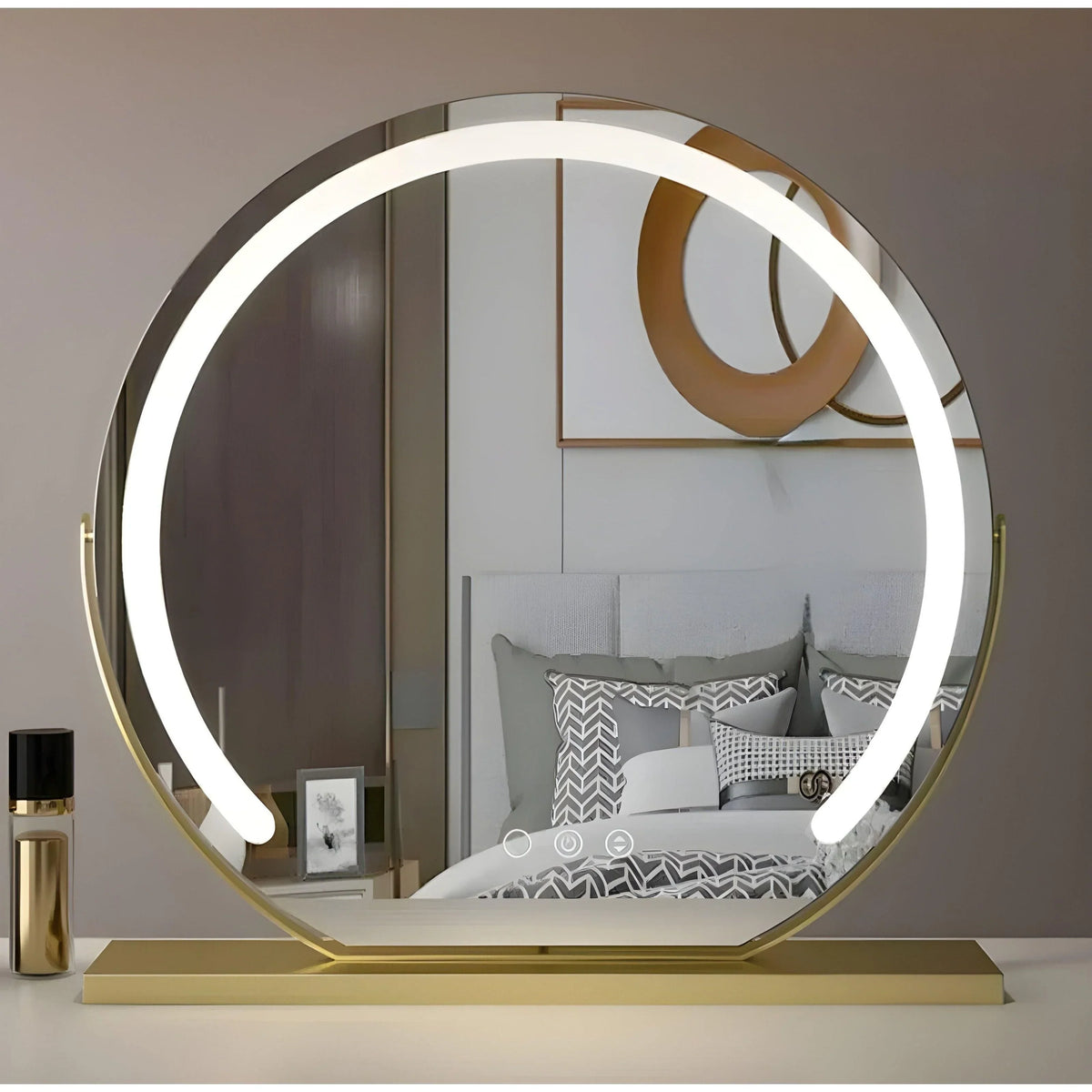 Lighted makeup mirror