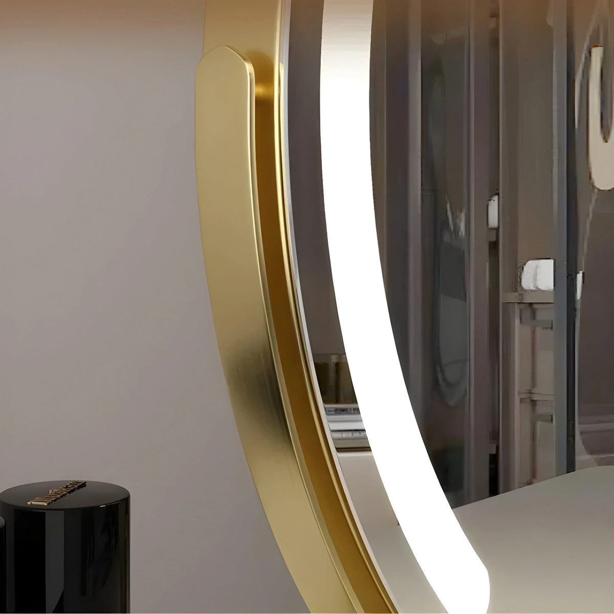 Lighted makeup mirror