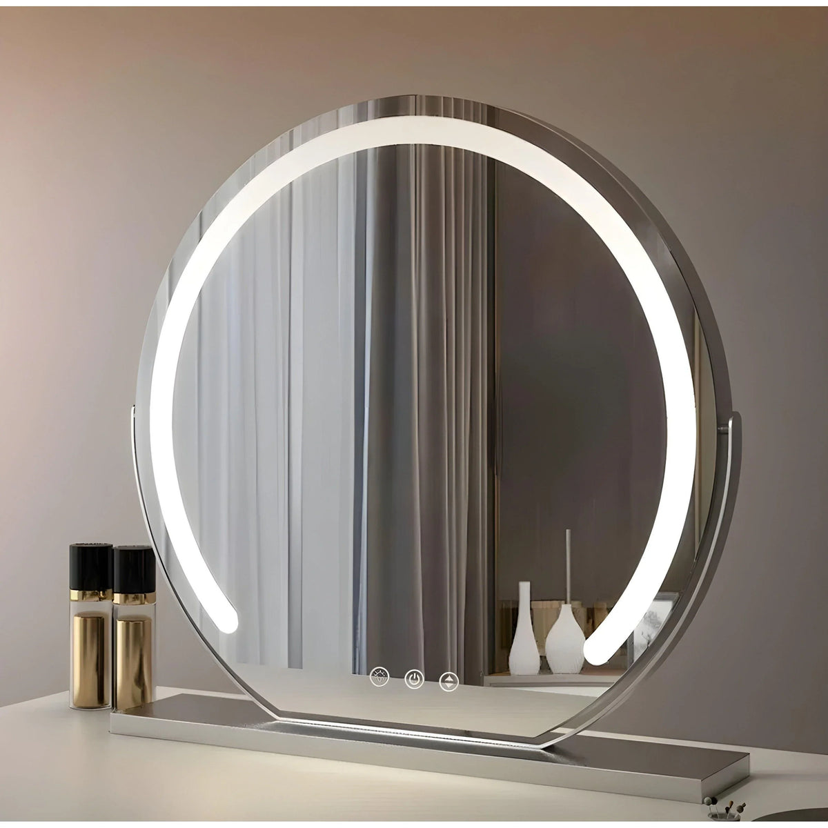 Lighted makeup mirror