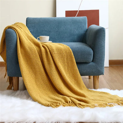 Nordic Knitted Acrylic Blanket with Soft All-Season Comfort and Scandinavian Cozy Style