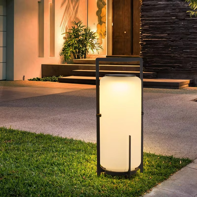 Soluxe – Solcelledrevet Patio Lampe med Varm LED-Glød