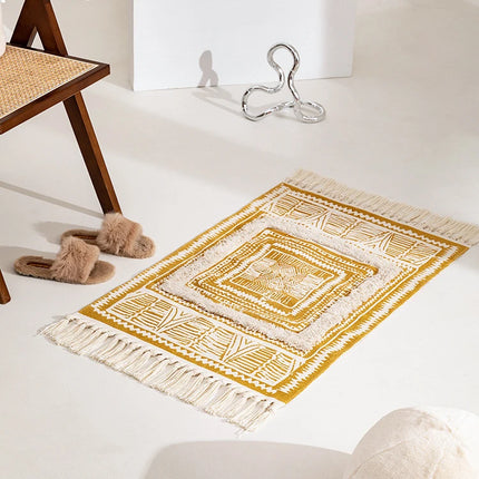 Soft Cotton-Linen Boho Rug with 3D Tufting, Fringe Detailing and Warm Textured Design