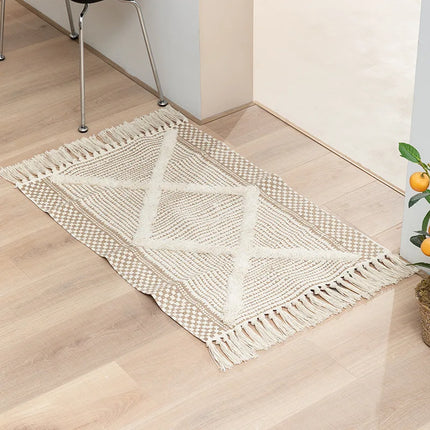 Soft Cotton-Linen Boho Rug with 3D Tufting, Fringe Detailing and Warm Textured Design