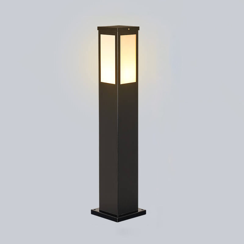 LumiGleem – Udendørs Solcellelanterne med Automatisk Tænd/Sluk ved Skumring