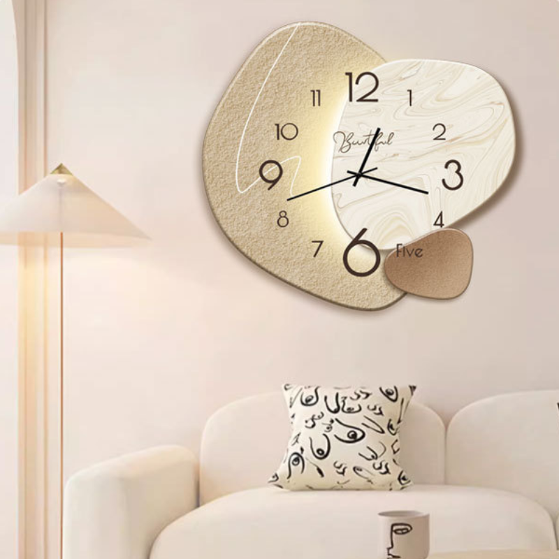 Scandinavische Wandklok met Tijdloos Design & Moderne Elegantie 0