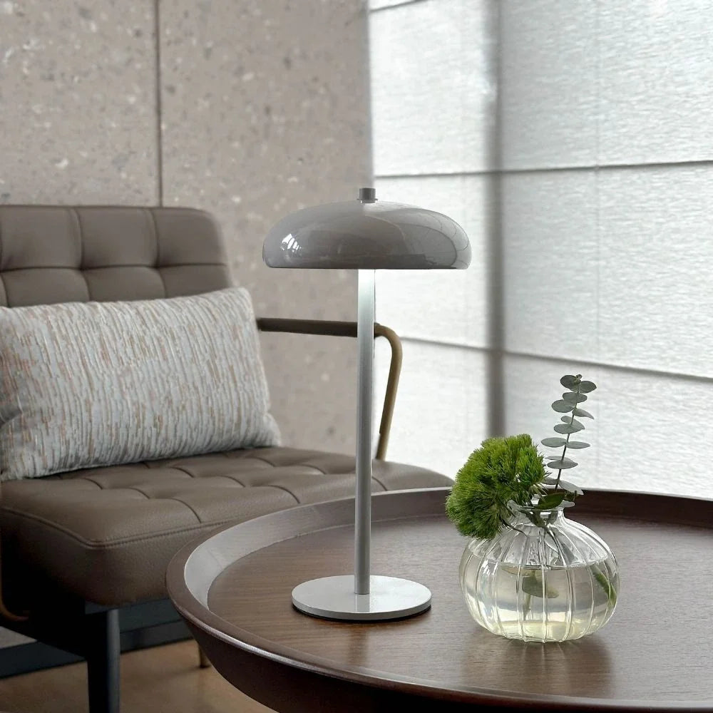 Sleek Retro Table Lamp 5