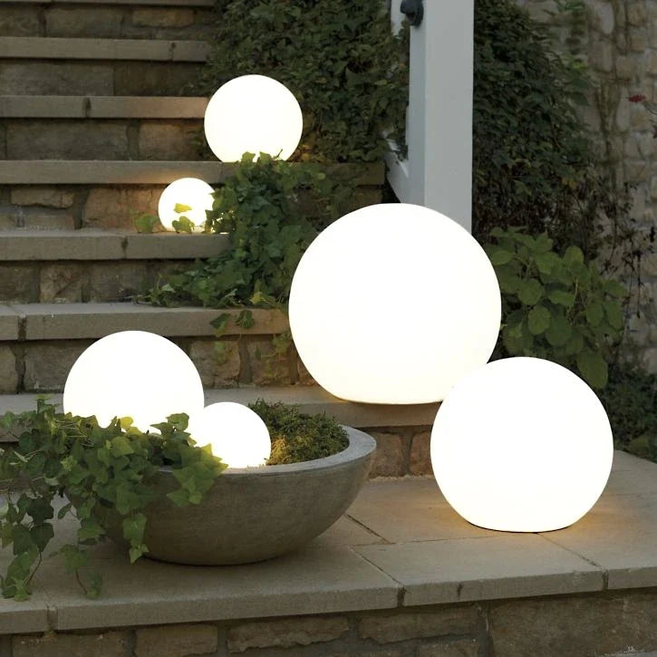 Spherical Garden Light 1