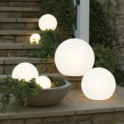 SolarAura – Udendørs Solcelle Kuglelampe til Have med Varm LED-lys
