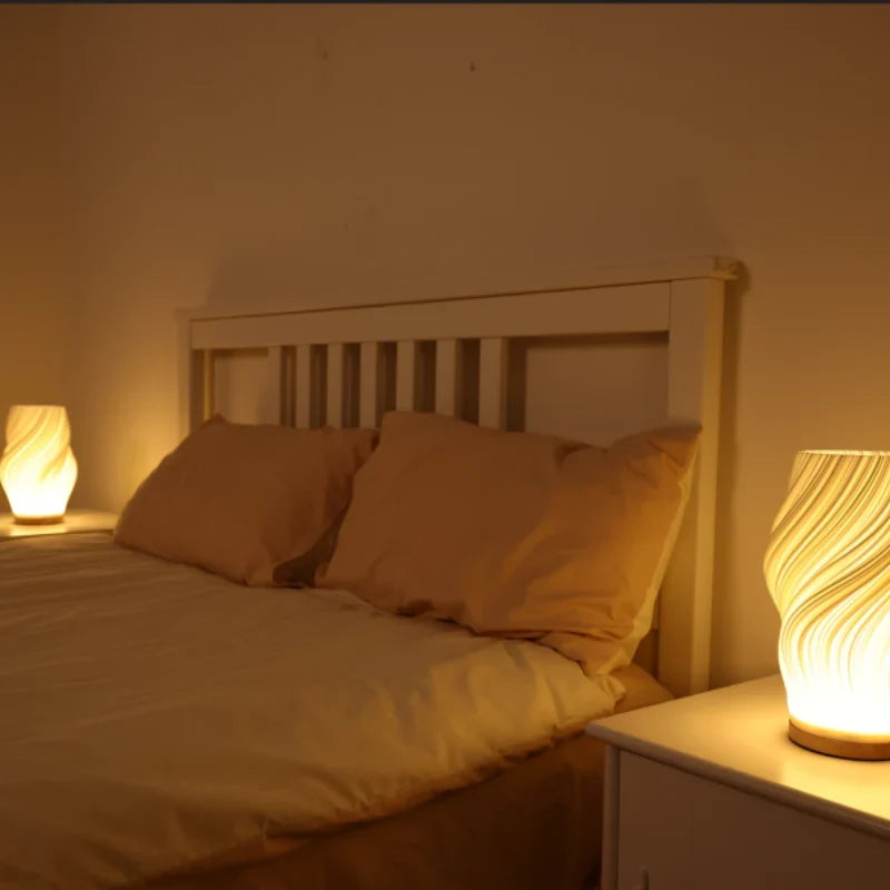 Glass table lamp