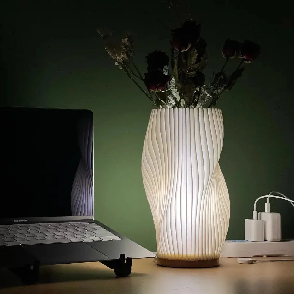 Glass table lamp