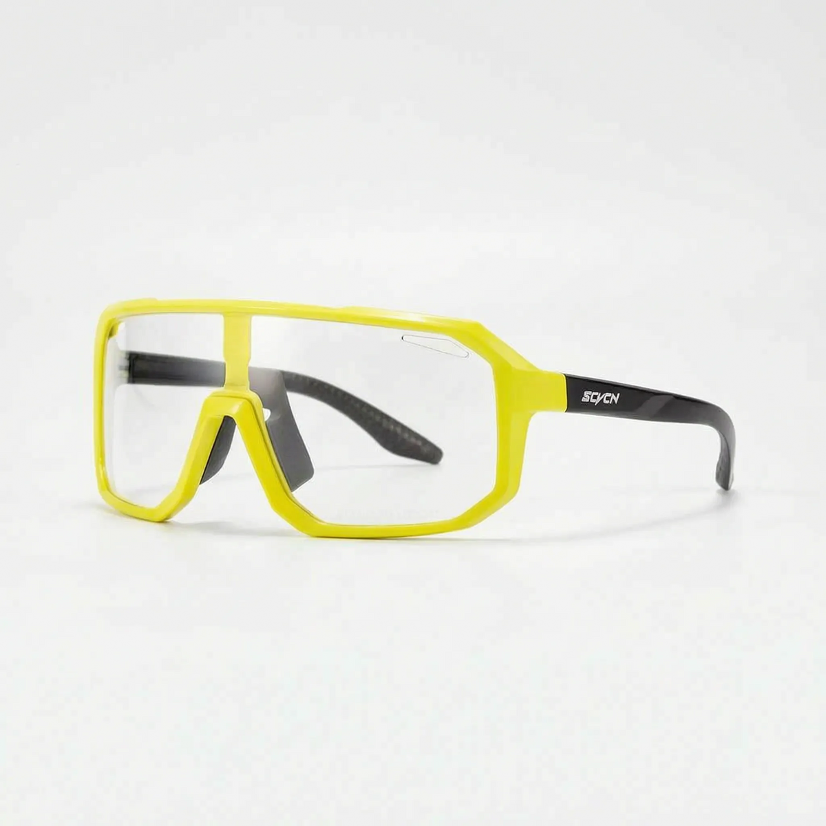Thrives Outdoor | AeroGleam Photochromic Full Frame Sports Sunglasses 4