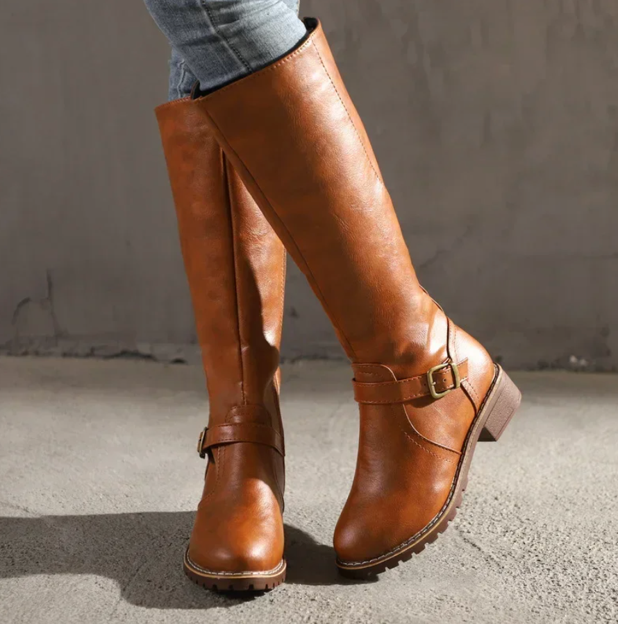 Trendy Women's Boots - Emma 0