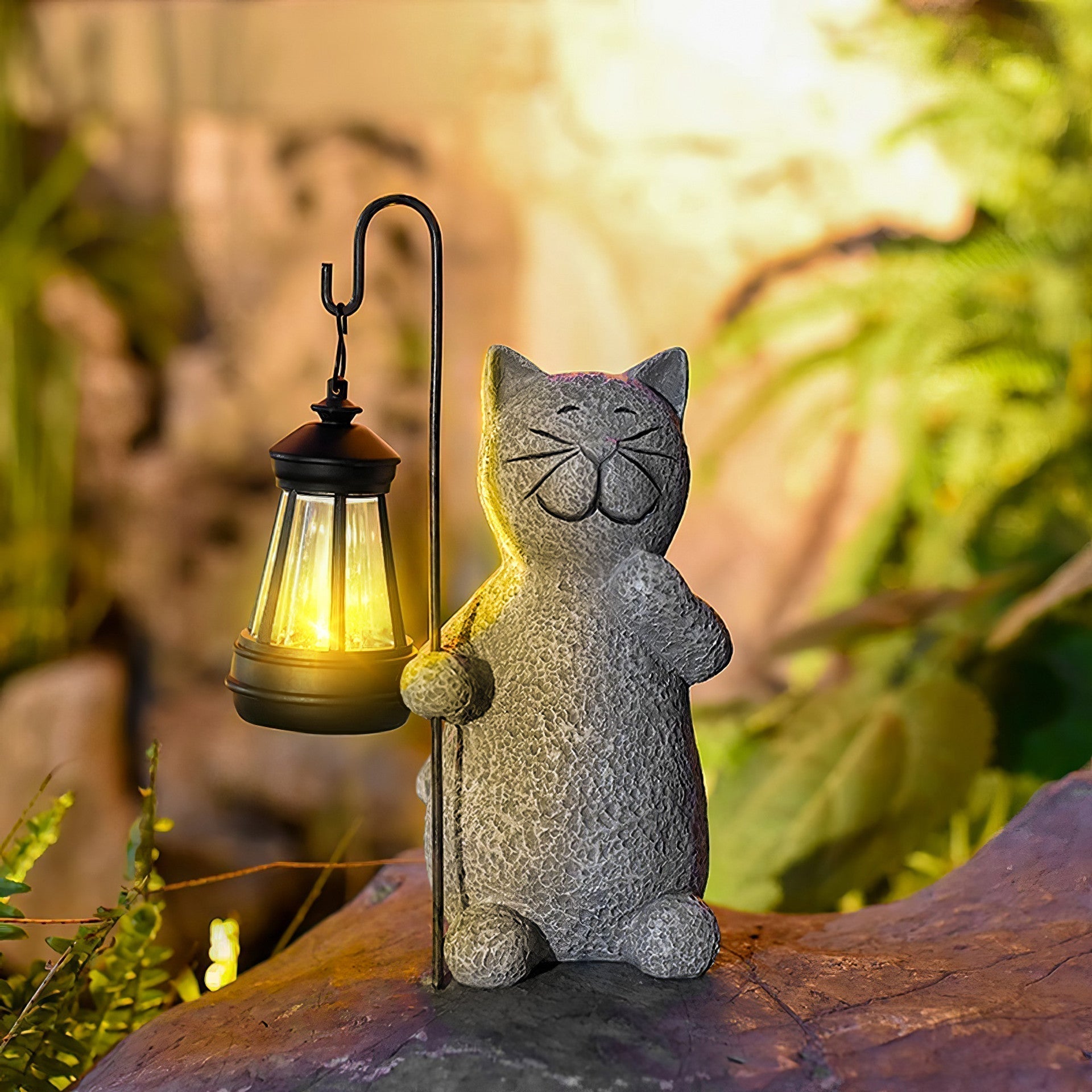 LumiPaws – Solcelledrevet Gylden Kattefigur med Lys til Magisk Udendørs Havedekoration