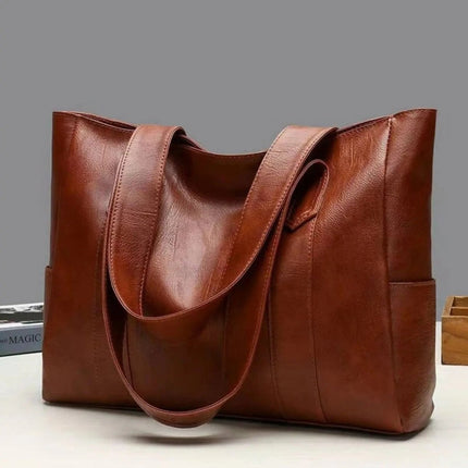 Leather-Look Tote Bag – Spacious, Zip-Top & Everyday Carry