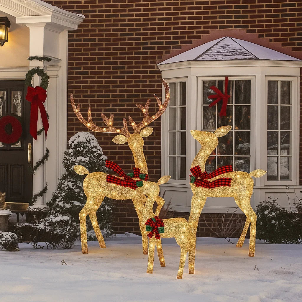 Lighted reindeer family