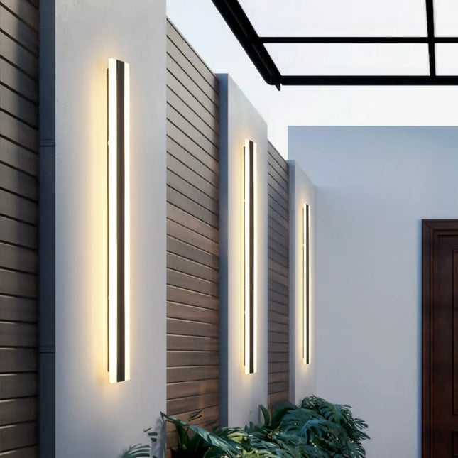 Outdoor Wall Light – Modern Waterproof Design with Durable Metal Housing