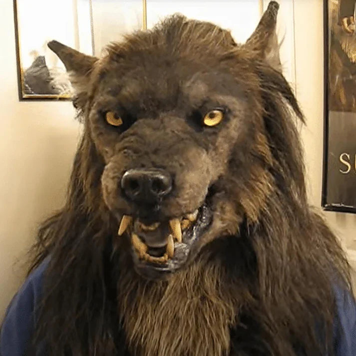 WolfMask | Ontketen je innerlijke weerwolf en laat je gloeiende ogen de nacht verlichten 4