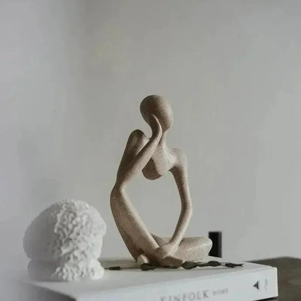 Abstract Thinker Sculpture – Modern Resin Art Piece for Creative Home Decoration