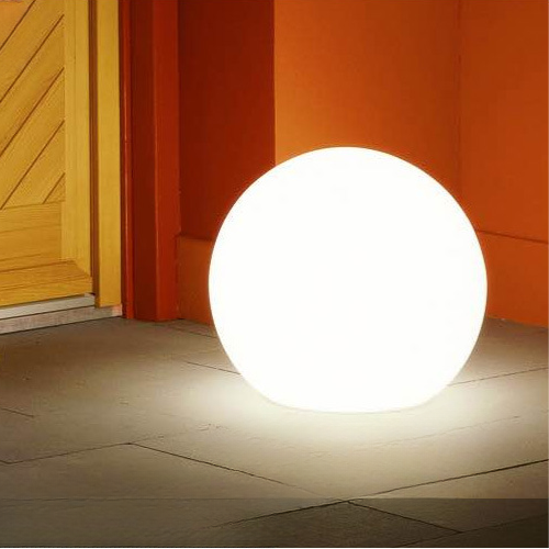 SolarAura – Udendørs Solcelle Kuglelampe til Have med Varm LED-lys