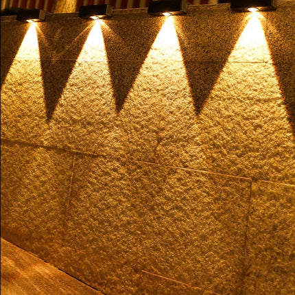 Solar Wall Light – Weather-Resistant Design with Automatic Dusk-to-Dawn LED Lighting