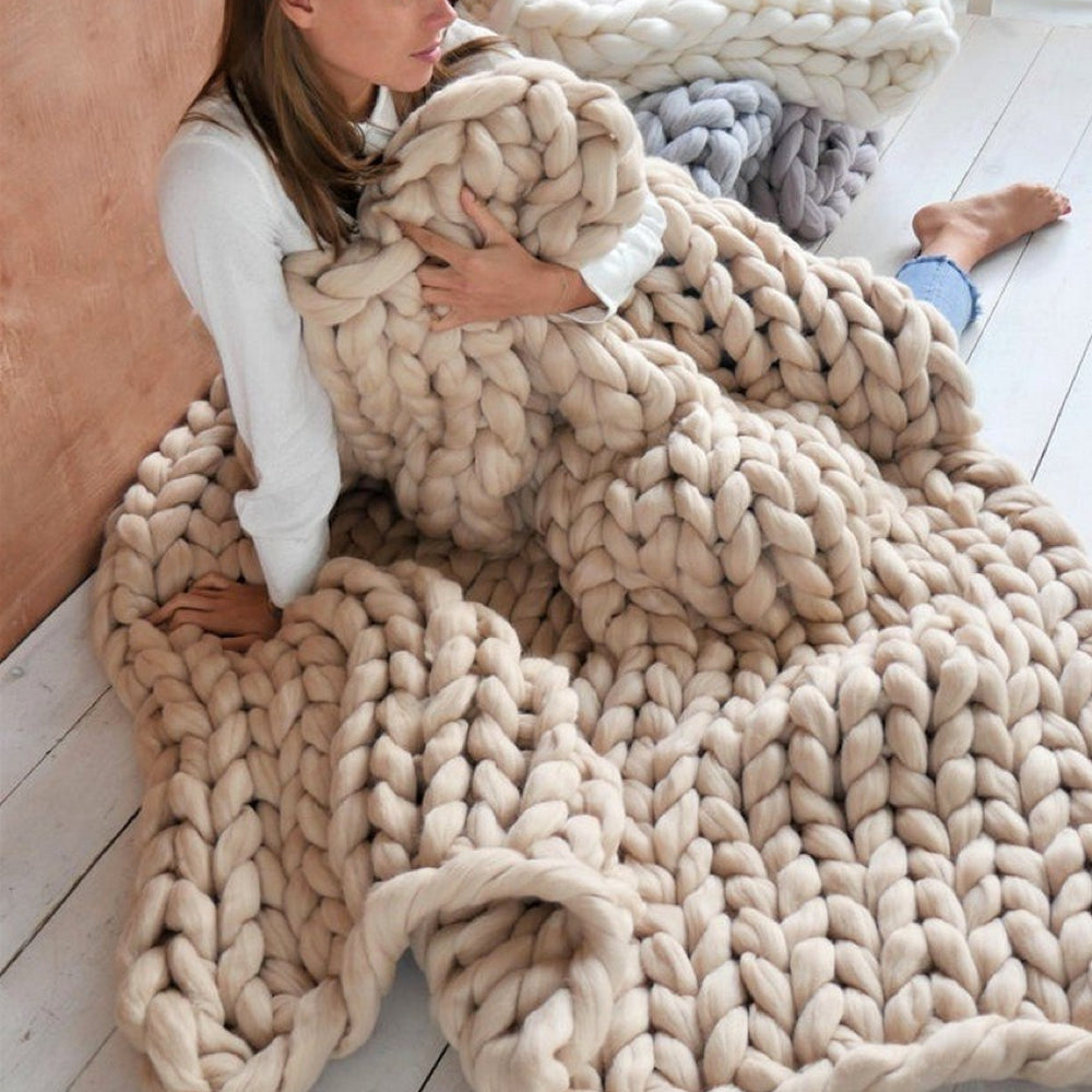 XXL Chunky Knitting Yarn – Extra Thick Soft Fiber for Blankets, Scarves & Cozy DIY Projects