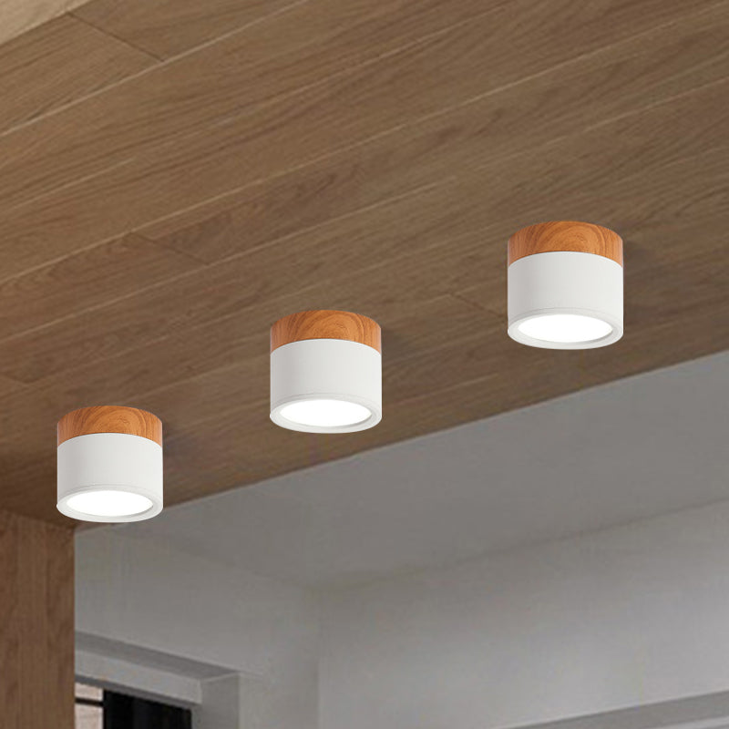 VibrantGlow – Lille Loftlampe med Varmt Stemningslys