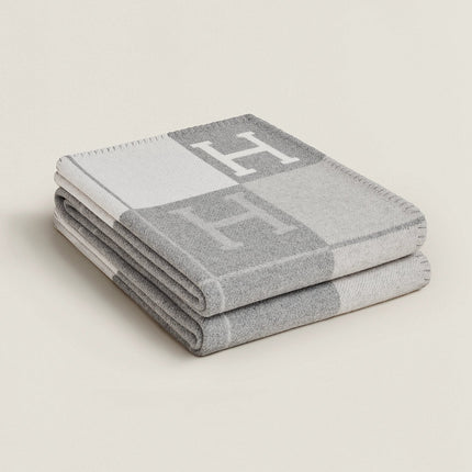 Wool-Cashmere Blanket – Soft Premium Blend with Elegant and Cozy Design