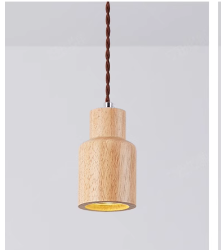 GlowNordic - Loftslampe i Træ med Elegant InteriørDesign