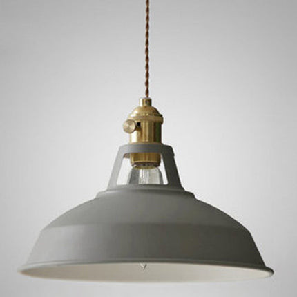 Industrial Pendant Lamp – Retro Metal Design with Warm Ambient E27 Lighting