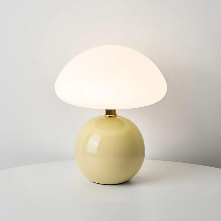 CremeLuxe – Fransk Mushroom Bordlampe med Blød Ambient Belysning