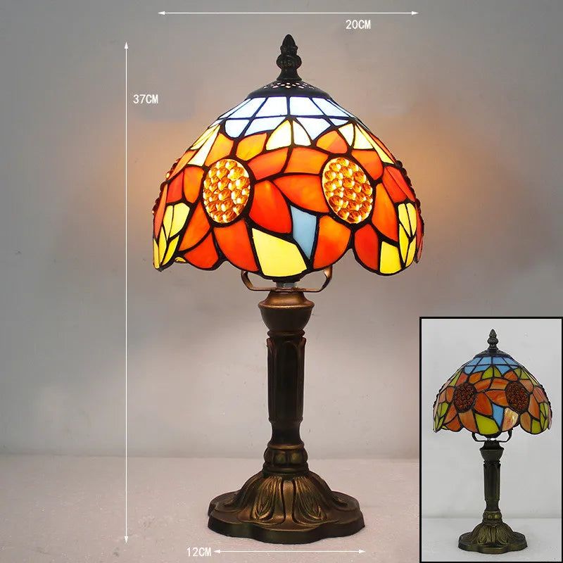 LumiTiffany – Elegant Glaspendellampe med Vintage Design