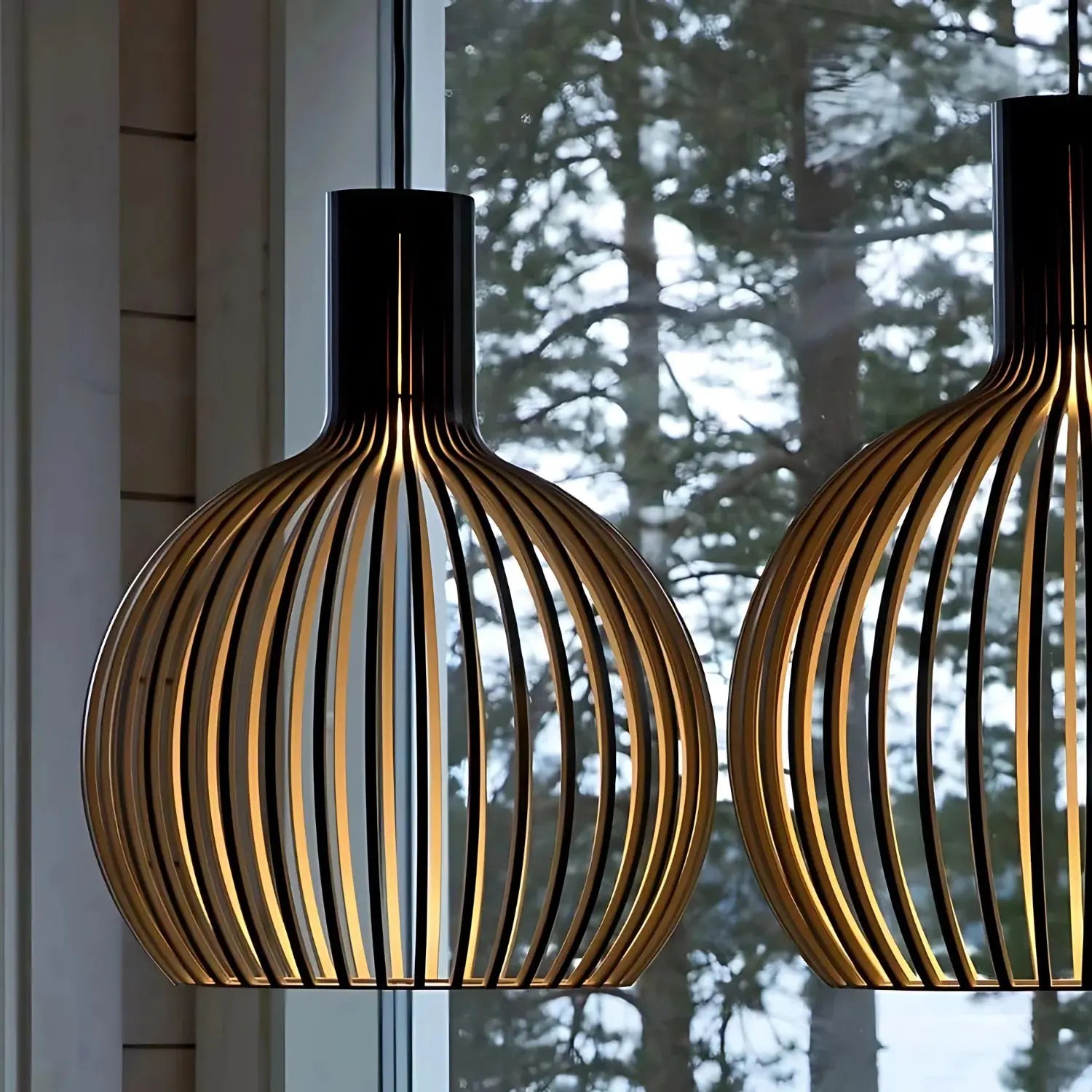 LysElegans – Dansk Loftlampe med Varm LED-Stemning