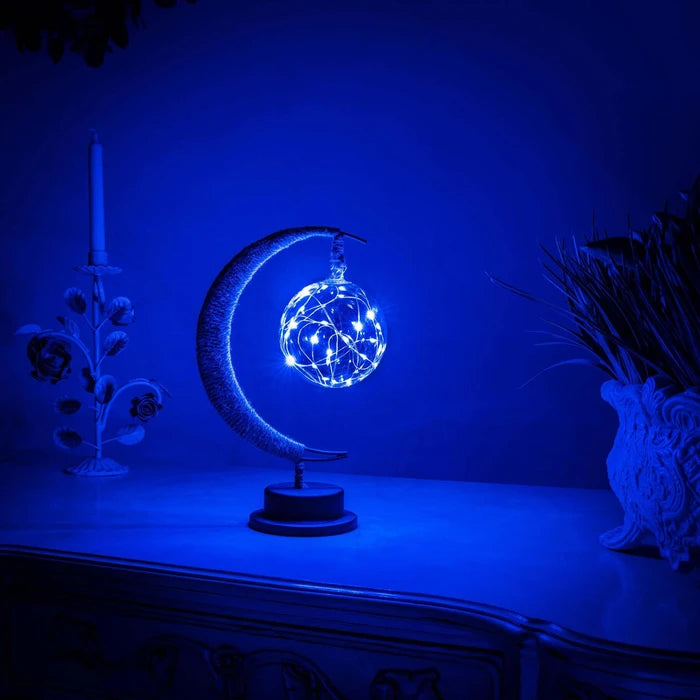 Lunar Tree Night Lamp – Warm Glow for Reading and Cozy Evenings in Three Colors