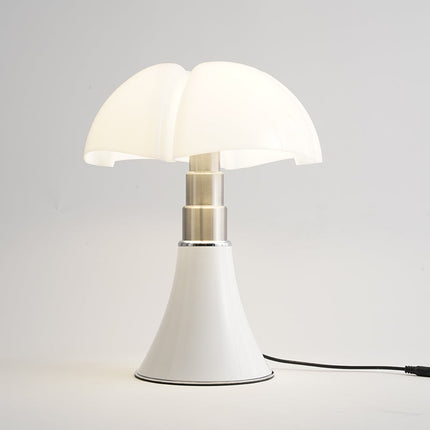 LED Pendant Lamp – Retro-Inspired Design with Soft Warm Ambient Lighting