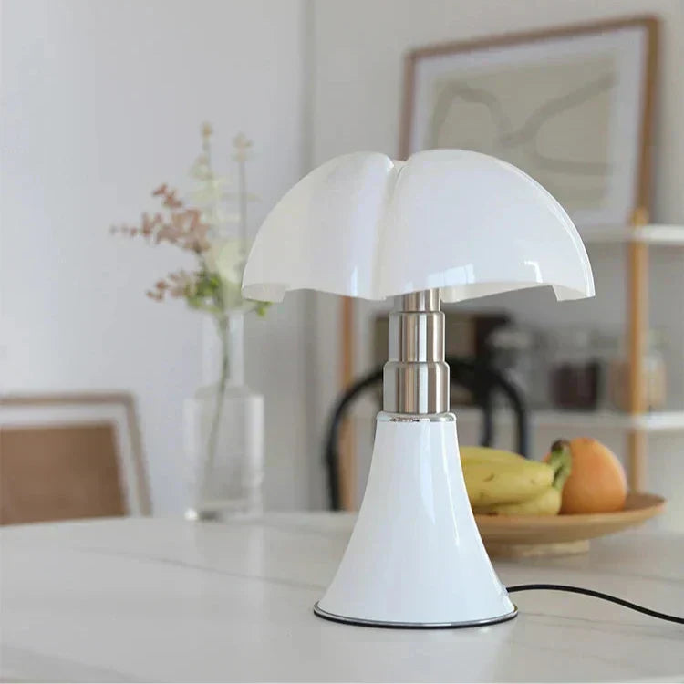 ClassicGlow – LED Bordlampe med Varm Stemningsbelysning