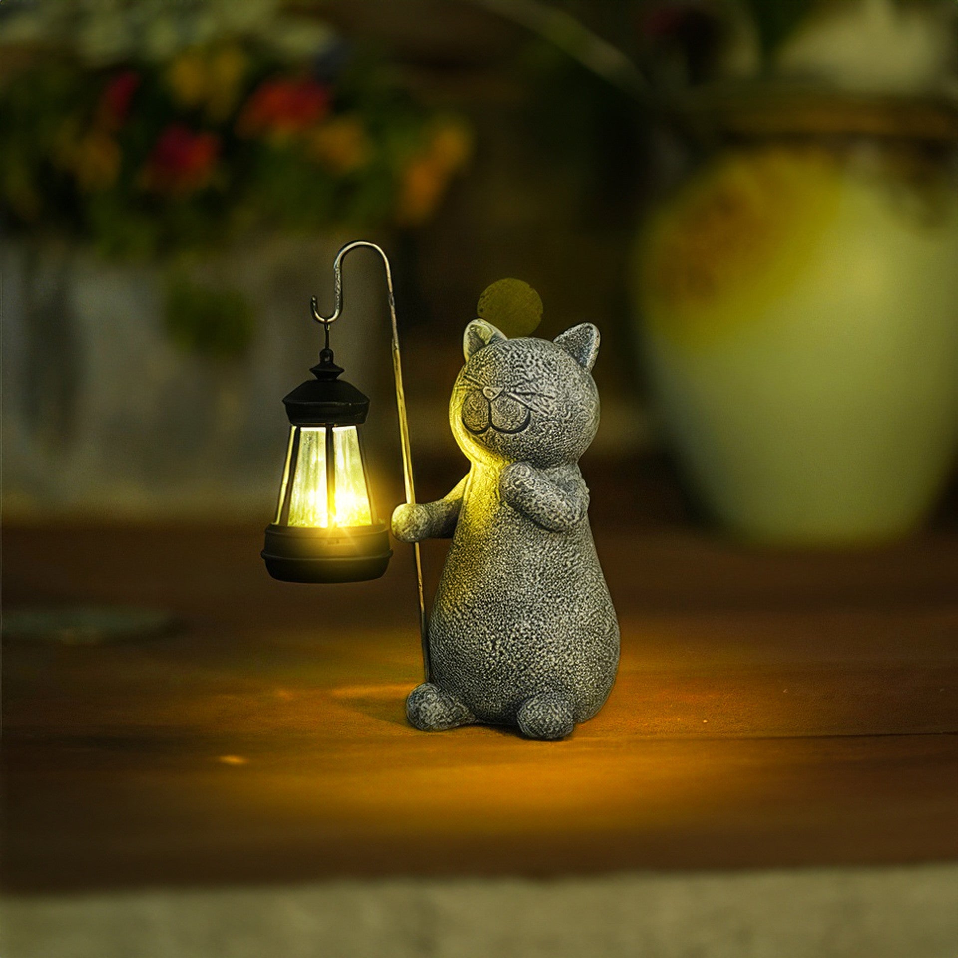 LumiPaws – Solcelledrevet Gylden Kattefigur med Lys til Magisk Udendørs Havedekoration